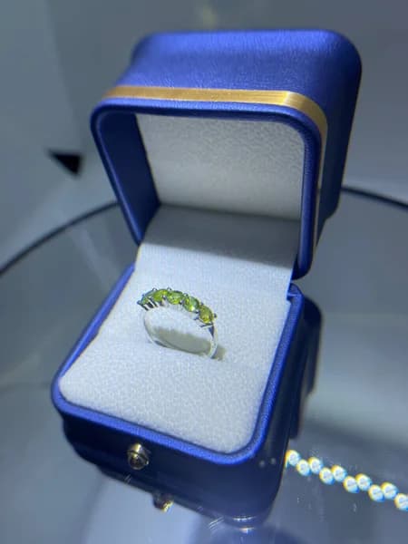 Серебряное кольцо 925 пробы с желтыми турмалинами 2 карата - 3